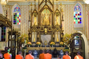 バンコク：タイ仏教美術史の旅、アユタヤへ