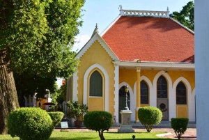 バンコク：タイ仏教美術史の旅、アユタヤへ