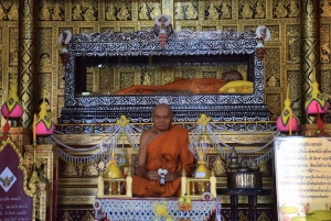 バンコク：タイ仏教美術史の旅、アユタヤへ