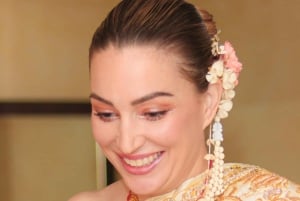 Bangkokissa: Bangkok: Thaimaalainen buddhalainen hääseremonia ja valokuvaus