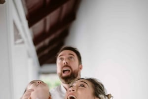 Bangkokissa: Bangkok: Thaimaalainen buddhalainen hääseremonia ja valokuvaus