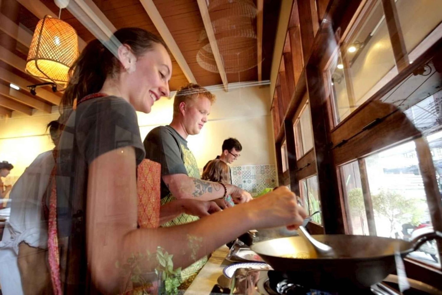 Bangkok: Thai Cooking Class With 4 Dishes & Thai Drink