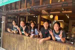 Bangkok: Thailändsk matlagningskurs med 4 rätter och thailändsk drink