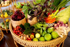 Bangkok: Thailändsk matlagningskurs med 4 rätter och thailändsk drink