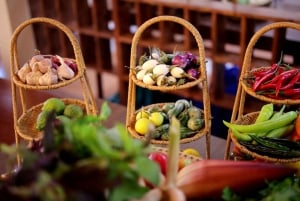 Bangkok: Thai Cooking Class With 4 Dishes & Thai Drink