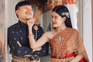 Bangkok: alquiler de trajes tailandeses + peinado, maquillaje y accesorios