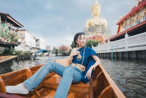 Bangkok:Thai costume with Long tail boat photoshoot