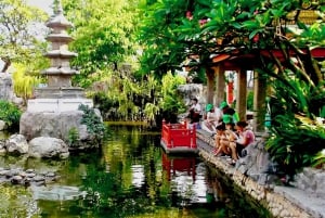 Bangkok: Thai culture and local life guided bike tour