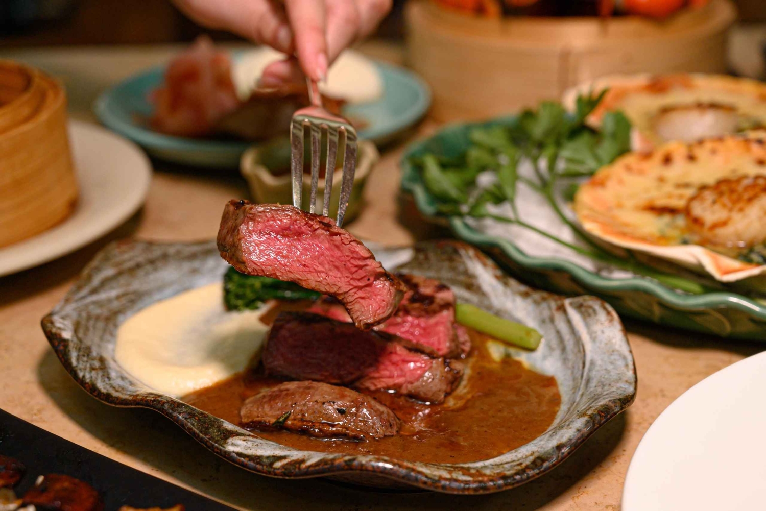 Bangkok: The Dining Room på Grand Hyatt Erawan F&B-paket