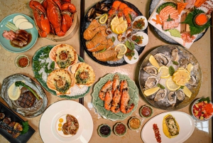 بانكوك باقات المأكولات والمشروبات في مطعم ذا داينينج روم في جراند حياة إيراوان