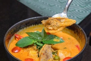 バンコク：ザ ハウス オブ スムース カレー - アテネ ホテル