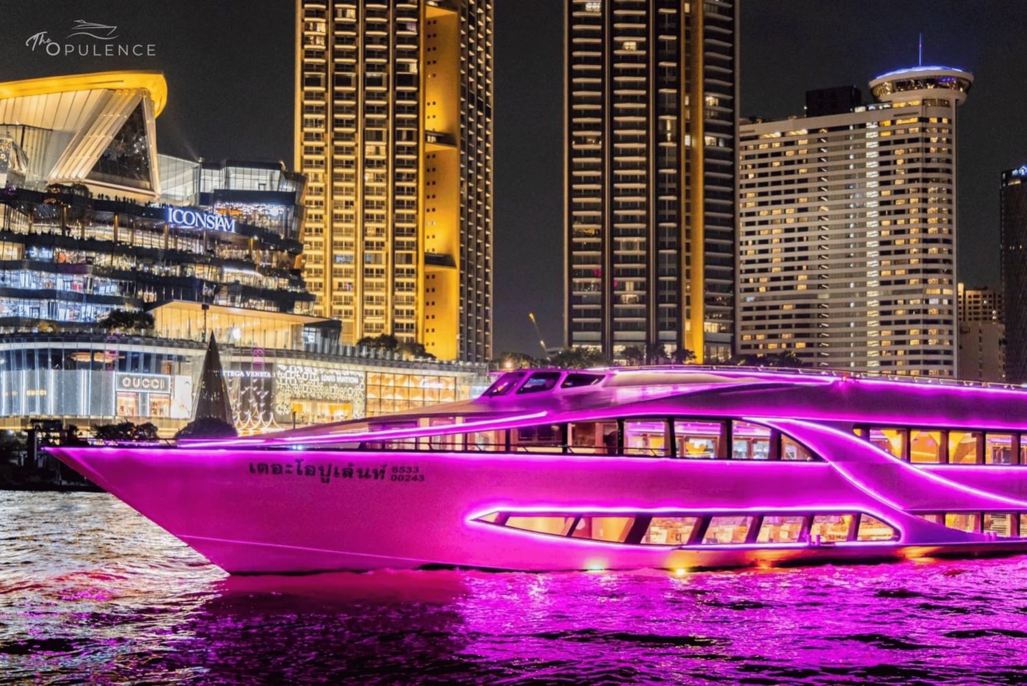 Banguecoque: O Opulence Chao Phraya Lavish Dinner Cruise