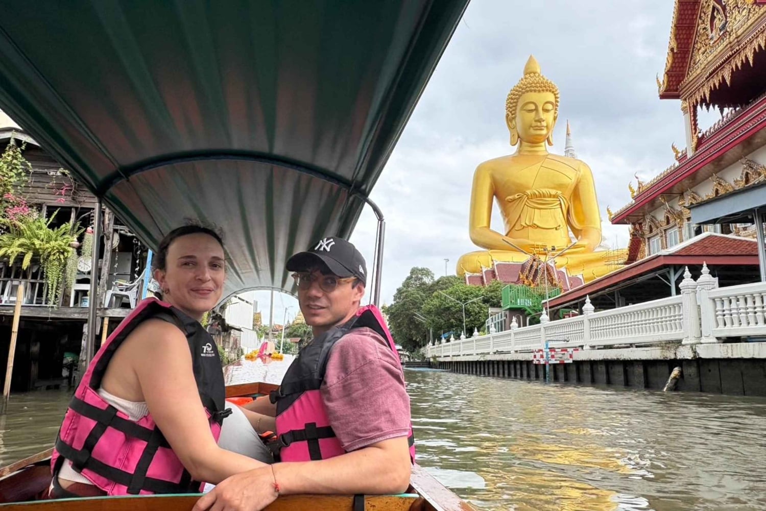 Bangkok : tour en bateau sur les canaux de Thonburi avec 3 arrêts