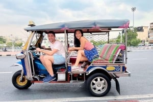 Emocionante Excursión en Tuk Tuk por Bangkok (Privada y Todo Incluido)
