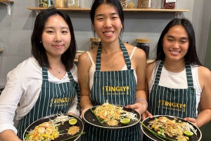Bangkok: Tingly Thai Cooking School Half-Day Cooking Class