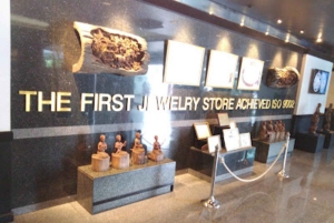 Bangkok-tur: Den gyldne Buddha, den liggende Buddha og Gems Gallery