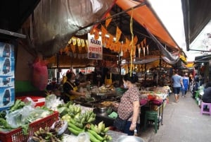 Thai Cooking Class with German and English-Speaking Chef