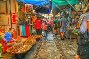 Bangkok: Mercato ferroviario e mercato galleggiante con giro in barca