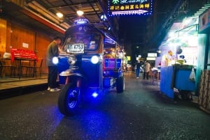 Bangkok Tuk Tuk Night Bar Hopping — Siam, Pratunam en Silom