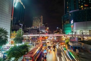 Bangkok Tuk Tuk Night Bar Hopping — Siam, Pratunam en Silom