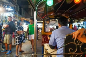 Bangkok Tuk Tuk Night Bar Hopping — Siam, Pratunam en Silom