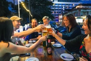 Bangkok Tuk Tuk Night Bar Hopping — Siam, Pratunam en Silom