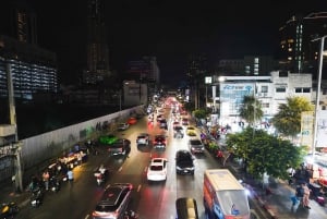 Bangkok Tuk Tuk Night Bar Hopping — Siam, Pratunam en Silom