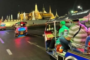 Bangkok: TUK TUK Tour Noturno Privado com Serviço de Busca no Hotel