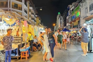 Bangkok: TUK TUK Tour Night Life Private with Hotel Pick Up