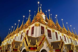 Bangkok: TUK TUK Tour Night Life Private with Hotel Pick Up