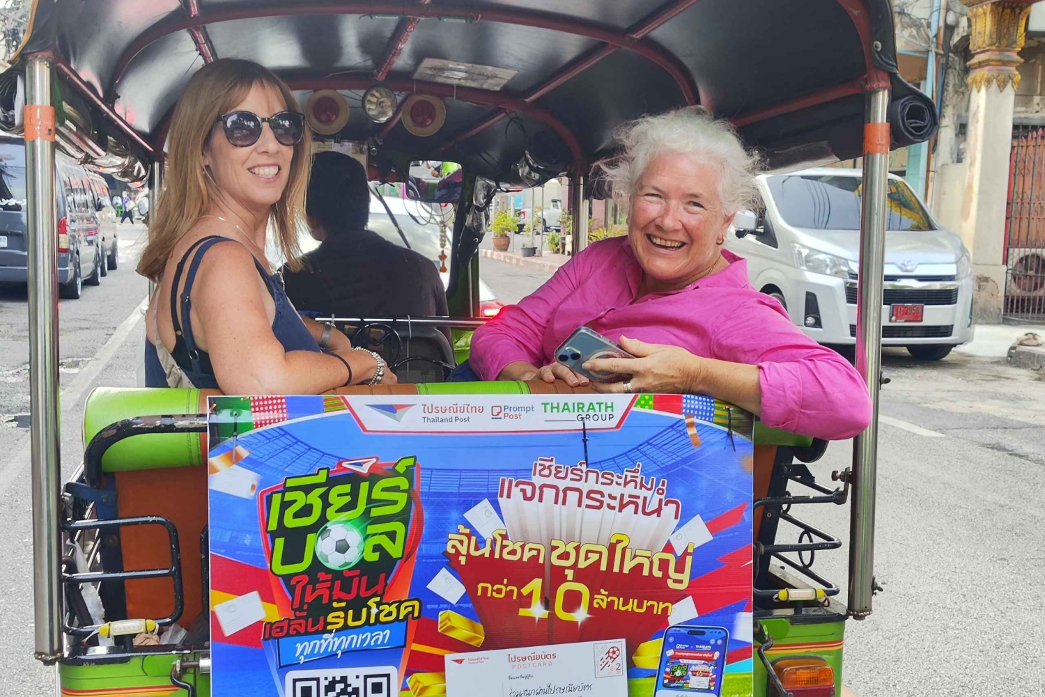 Tour di Bangkok in Tuk Tuk con servizio di prelievo in hotel e cena