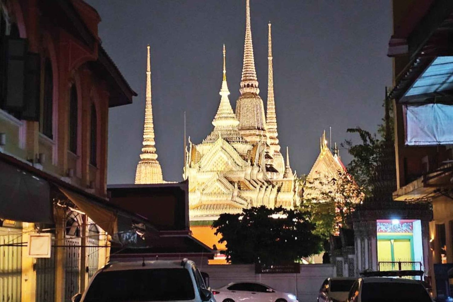 Bangkok: TUK TUK Twilight Cultures Market and Food Taste