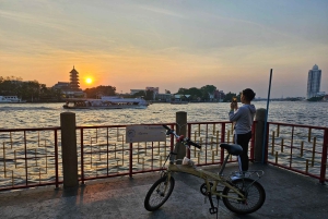 Bangkok: TUK TUK Twilight Cultures Market and Food Taste