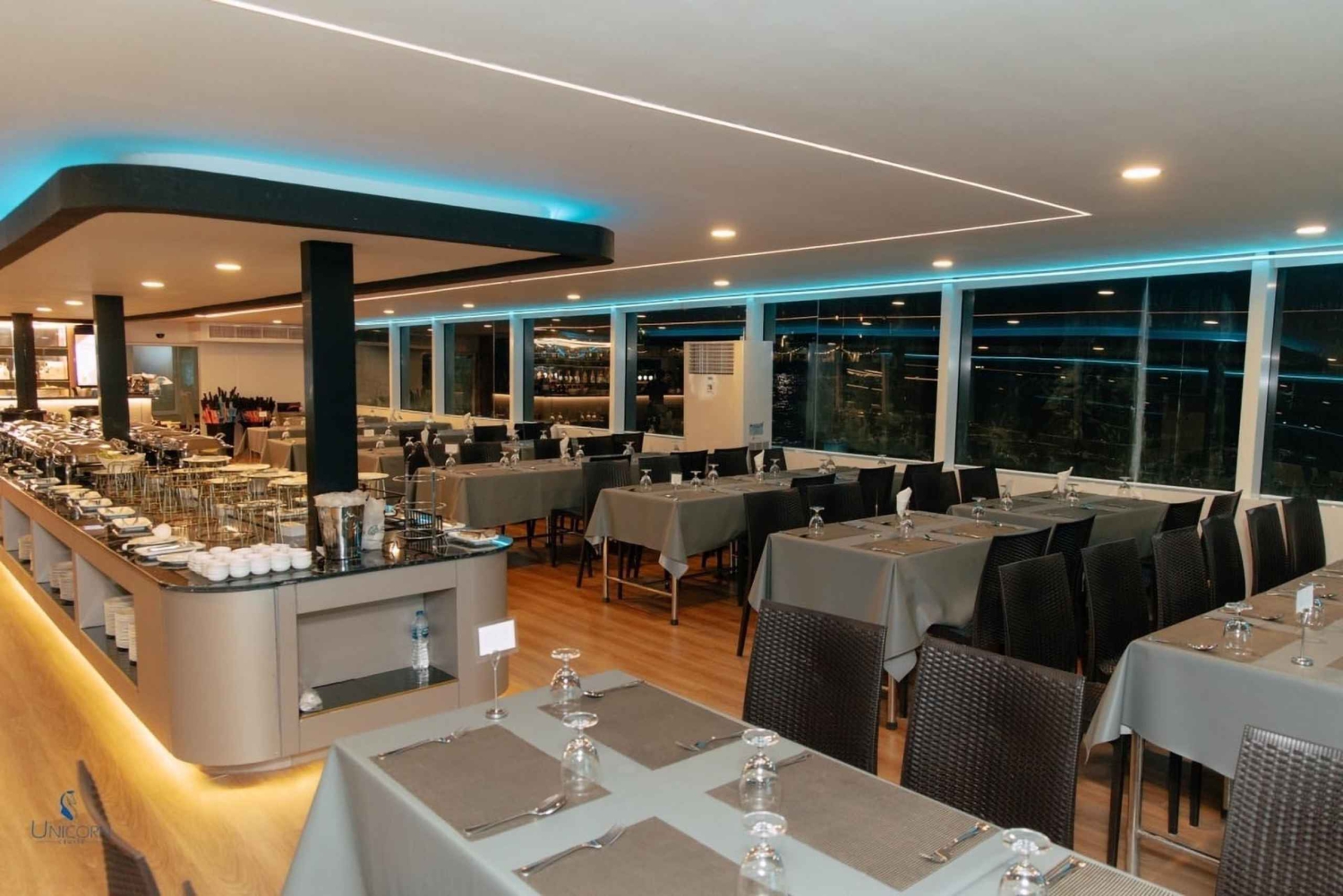 Bangkok: Unicorn Chao Phraya River middagskryssning