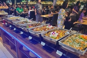 Bangkok: Vela Cruise Buffet Dinner på Chao Phraya