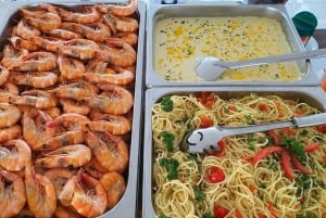 Bangkok: Vela Cruise Buffet Dinner på Chao Phraya