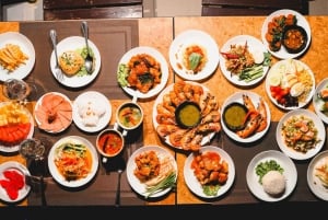 Bangkok: Vela Cruise Buffet Dinner på Chao Phraya