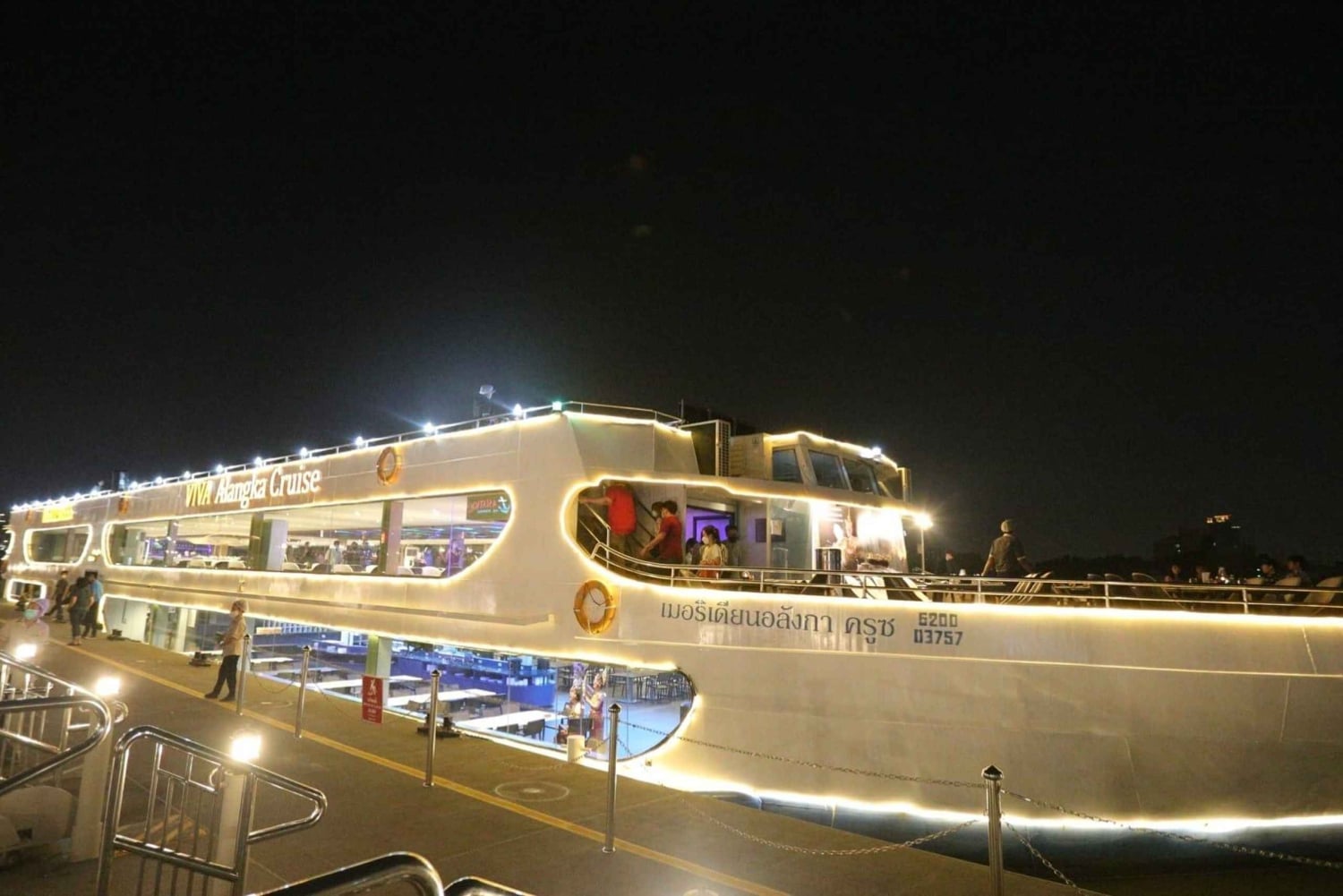 Bangkok: Viva Alangka Chao Phraya Middagskrydstogt