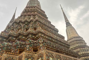 Bangkok: Wat Pho and Wat Arun Guided Walking Tour (2 Hours)