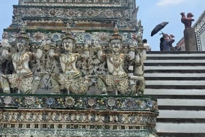 Bangkok: Wat Pho and Wat Arun Guided Walking Tour (2 Hours)