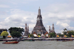 Bangkok: Wat Pho & Wat Arun Half-Day Private Walking Tour