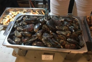 Bangkok: Crucero White Orchid por el río Chao Phraya con cerveza ilimitada