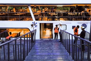 バンコクホワイトオーキッド・チャオプラヤクルーズ、タイ料理ビュッフェ＆ビール