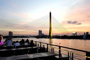 Bangkok: Crociera con cena sul Chao Phraya della White Orchid