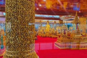 Bangkok's Iconic Tour: Grand Palace, Wat Arun & Big Buddha!