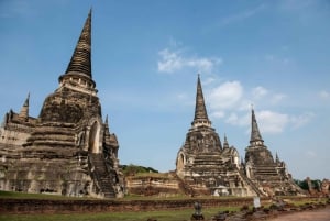 BKK: Ayutthaya, Maeklong-spoorweg, drijvende markt van Damnoen Saduak
