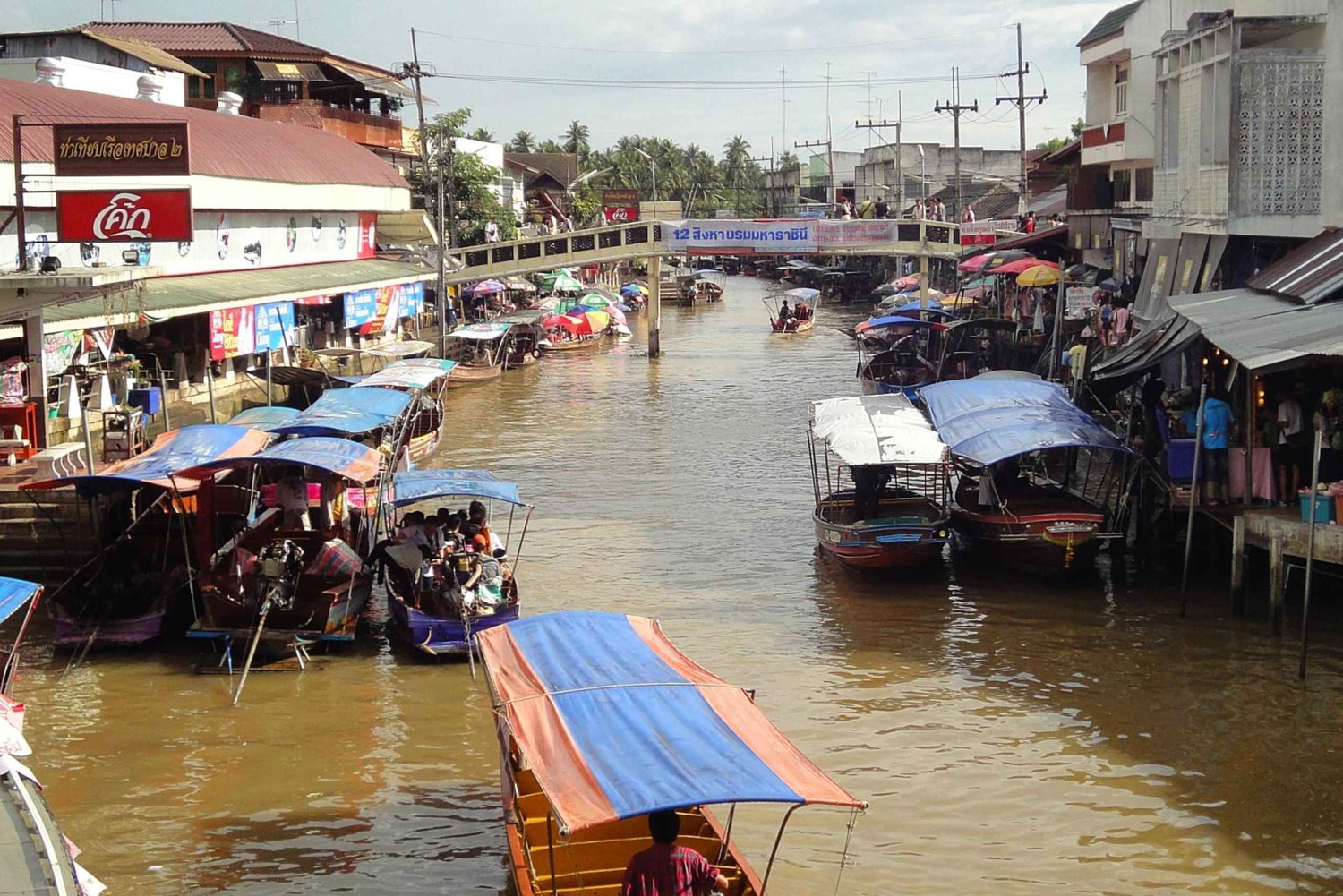 BKK: Mercato galleggiante di Damnoen, ferrovia di Maeklong e ponte sul fiume