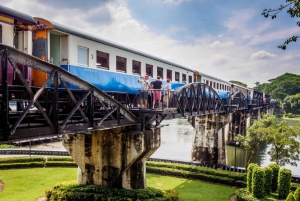 BKK: Mercato galleggiante di Damnoen, ferrovia di Maeklong e ponte sul fiume
