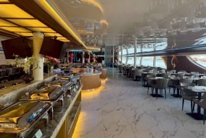 Bangkok : dîner-croisière avec buffet halal et musique live