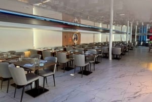 Bangkok : dîner-croisière avec buffet halal et musique live